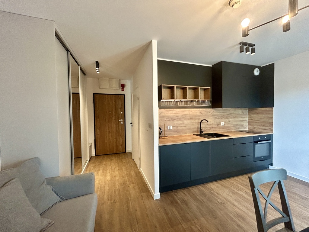 KAWALERKA | balkon | blisko Odry