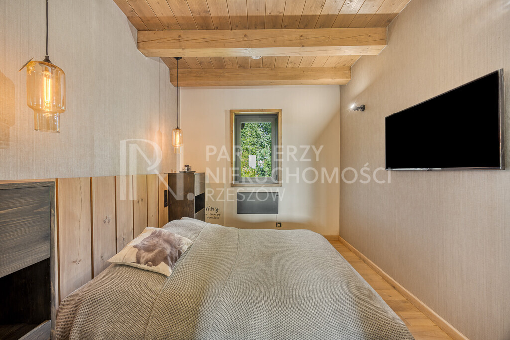 Wyjątkowy Dom | 1,3 ha | Las | Staw | Działki z WZ