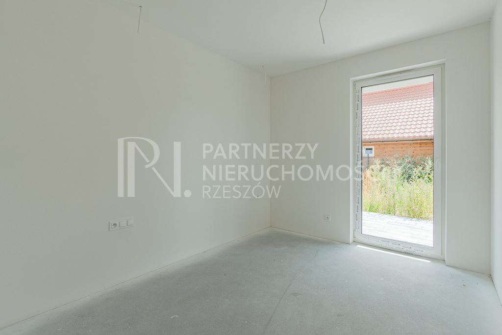 GOTOWE - 3 Pokojowe Mieszkanie z Ogródkiem