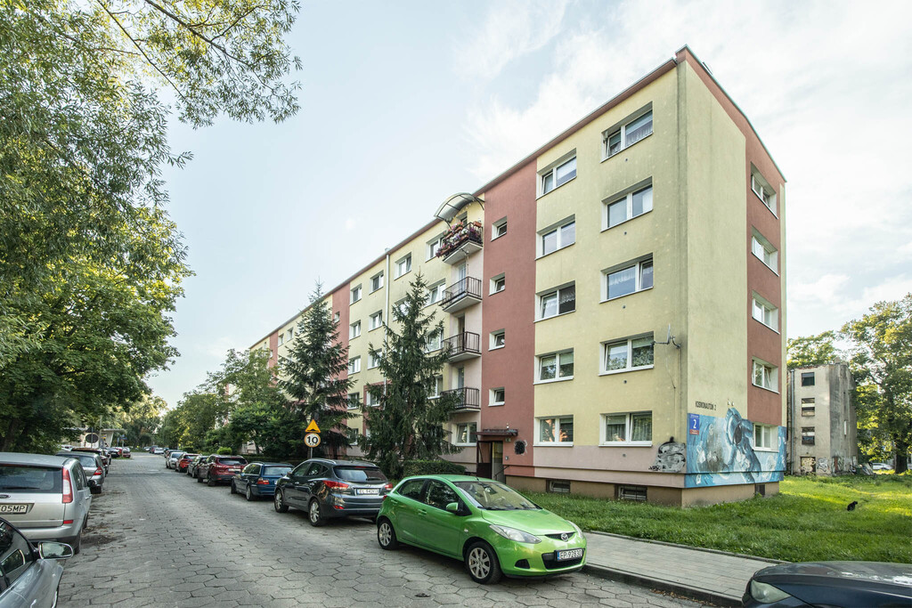 3 pokoje na 45,9 m² i okna na 3 strony świata