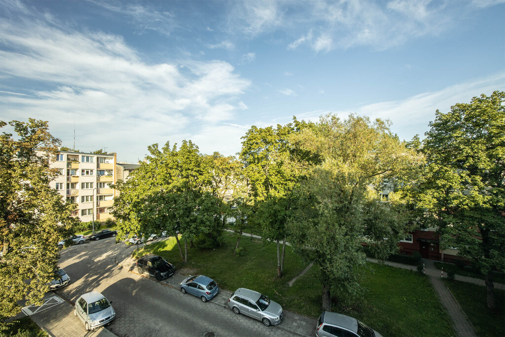 3 pokoje na 45,9 m² i okna na 3 strony świata