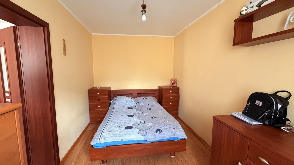Przestronne, słoneczne 3 pokojowe  mieszkanie
