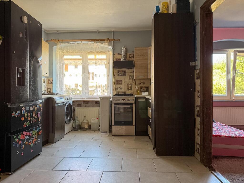 3-pokojowe, do wykończenia, z garażem, parter
