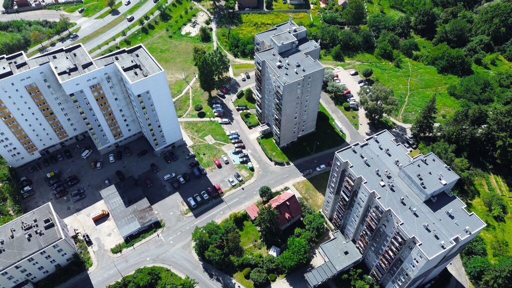 Mieszkanie świeżo po remoncie - wejdź i mieszkaj!
