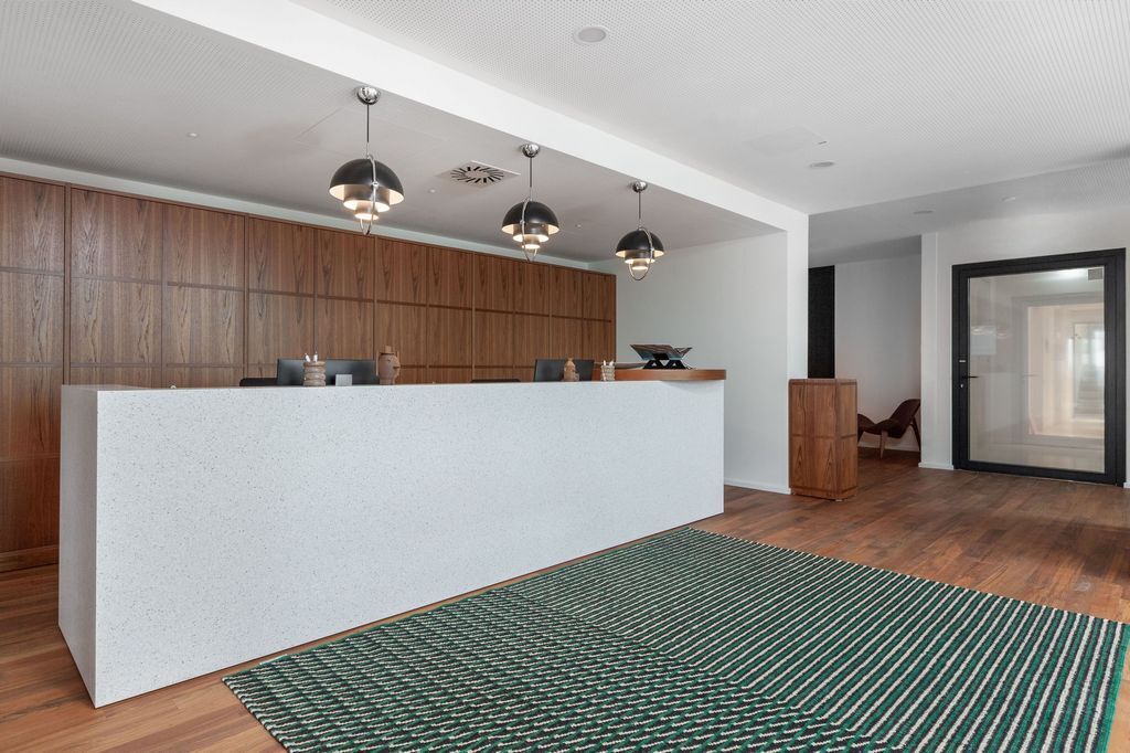 10-osobowe biuro open space w Regus Jaracza
