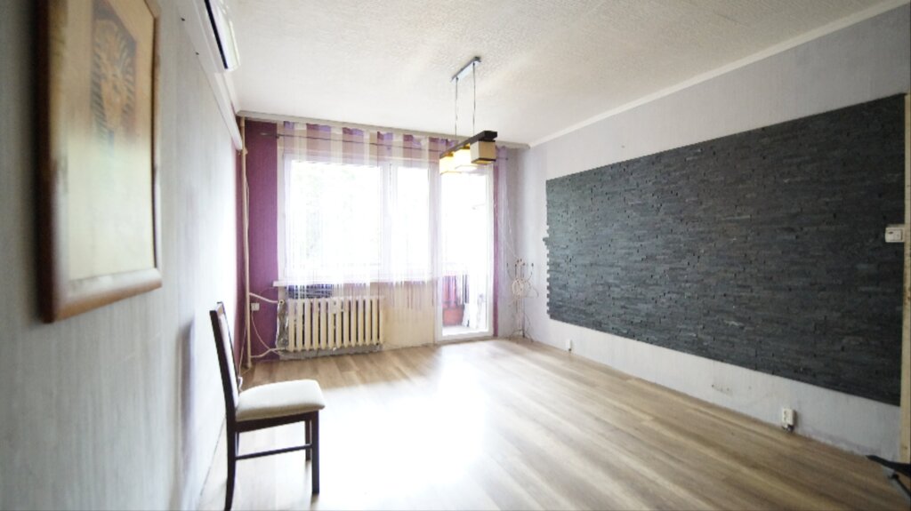 Sprzedaż mieszkanie 2-pok I piętro 48m2 z balkonem