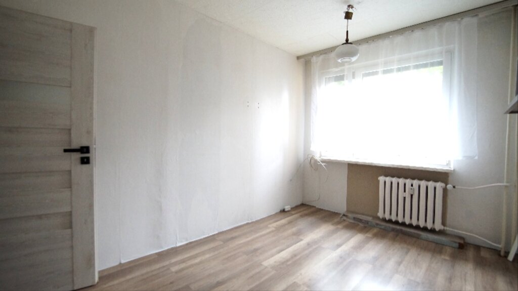 Sprzedaż mieszkanie 2-pok I piętro 48m2 z balkonem