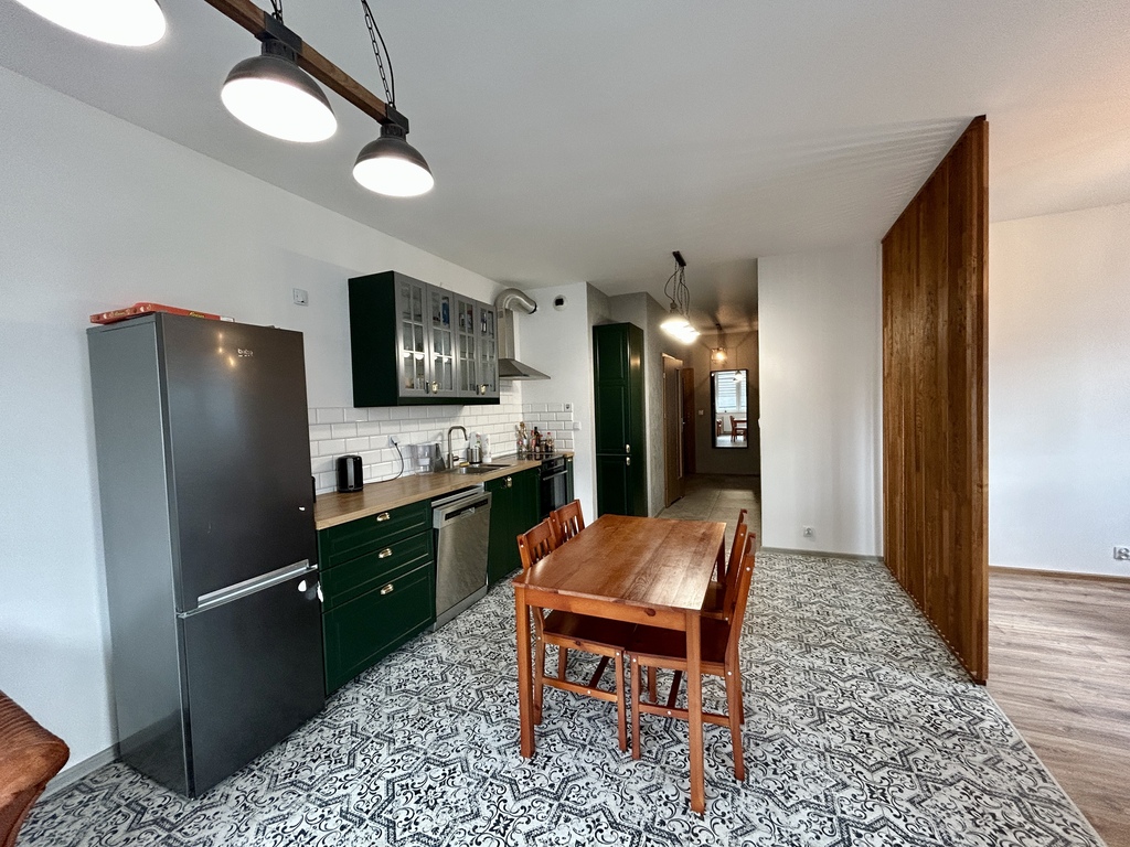 3 pokoje | 2 łazienki | balkon | Centrum
