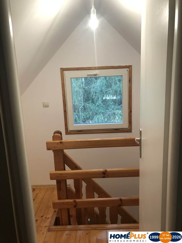 Domek z basenem za wałem Bugu przy plaży Arciechów