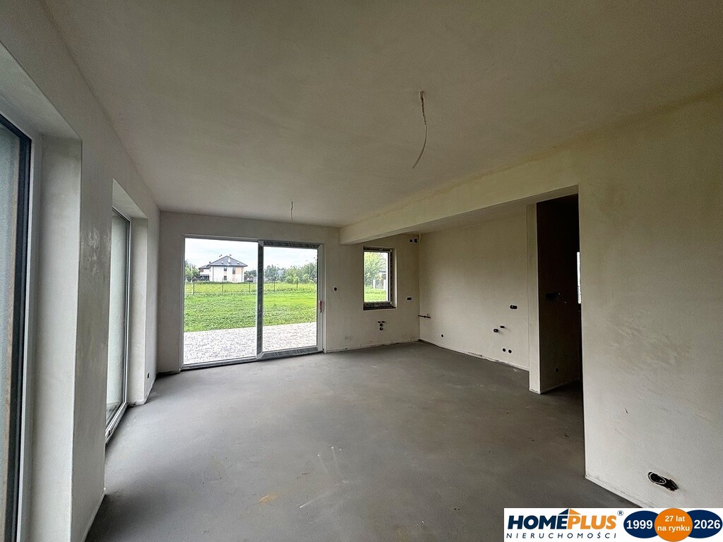5 pokojowy bliźniak z garażem i działką 670 m2