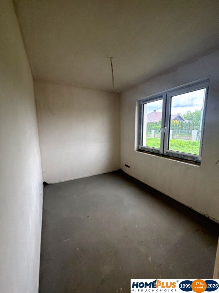 5 pokojowy bliźniak z garażem i działką 670 m2
