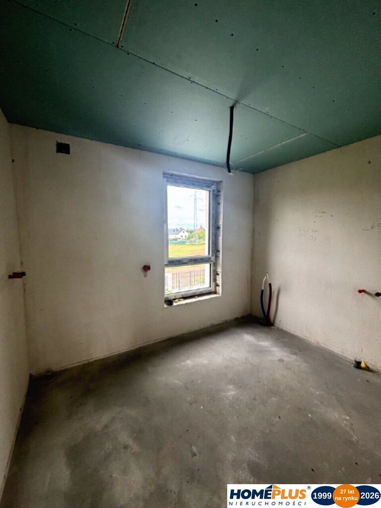 5 pokojowy bliźniak z garażem i działką 670 m2