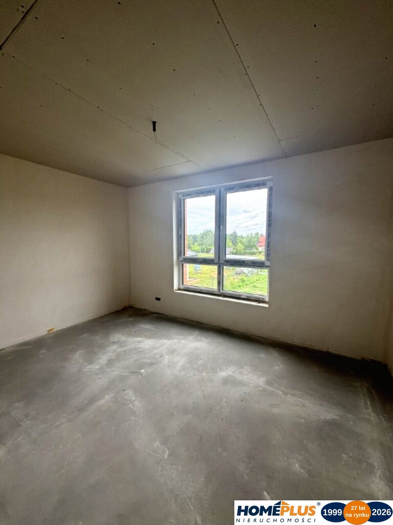 5 pokojowy bliźniak z garażem i działką 670 m2