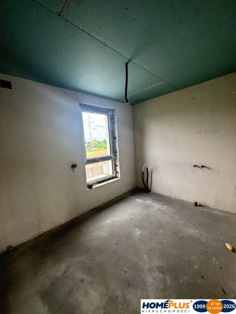 5 pokojowy bliźniak z garażem i działką 670 m2