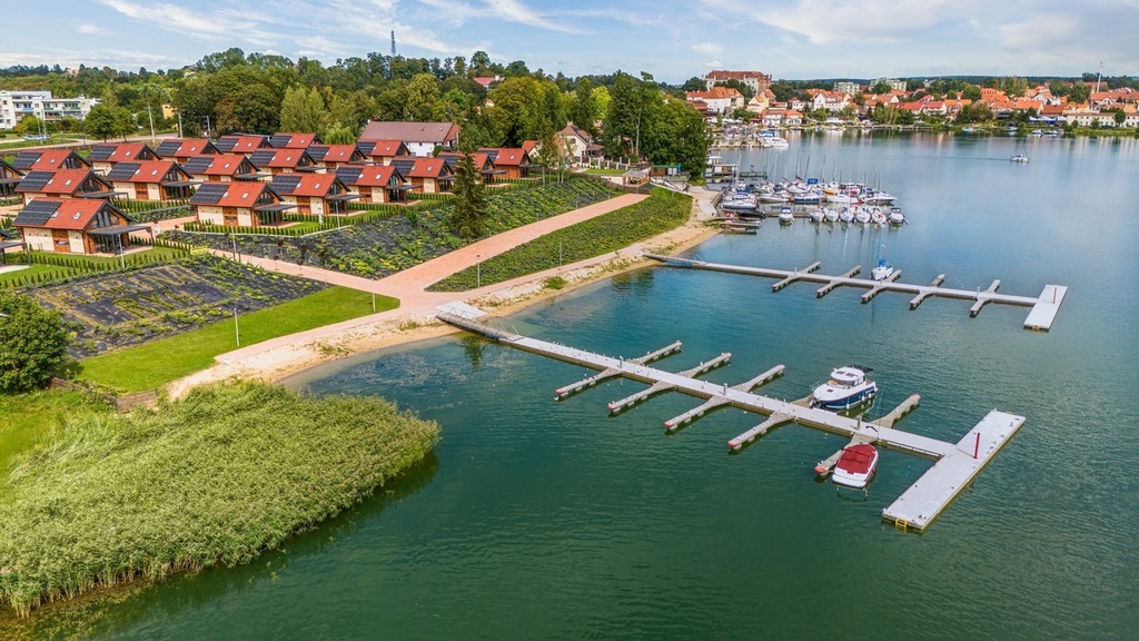 24 Domy pod klucz RYN nad jeziorem, własna marina