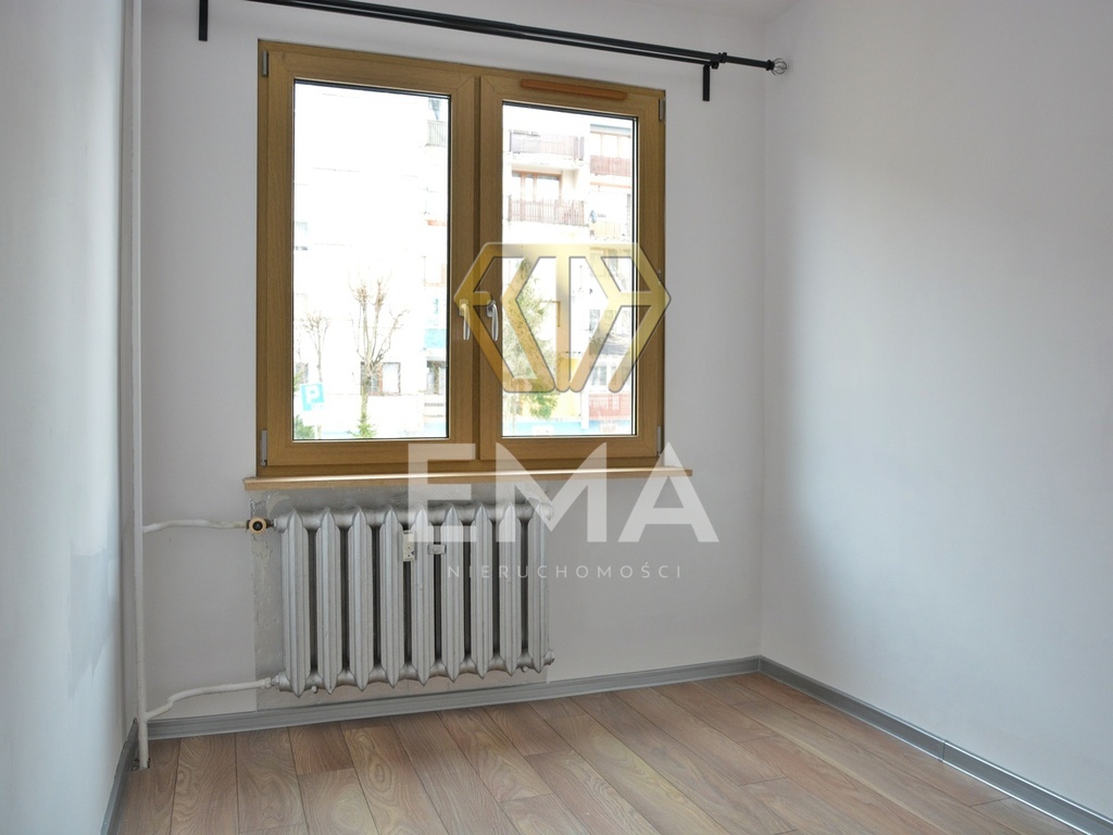 Mieszkanie 4 pokoje 72,1 m² Zawiercie parter