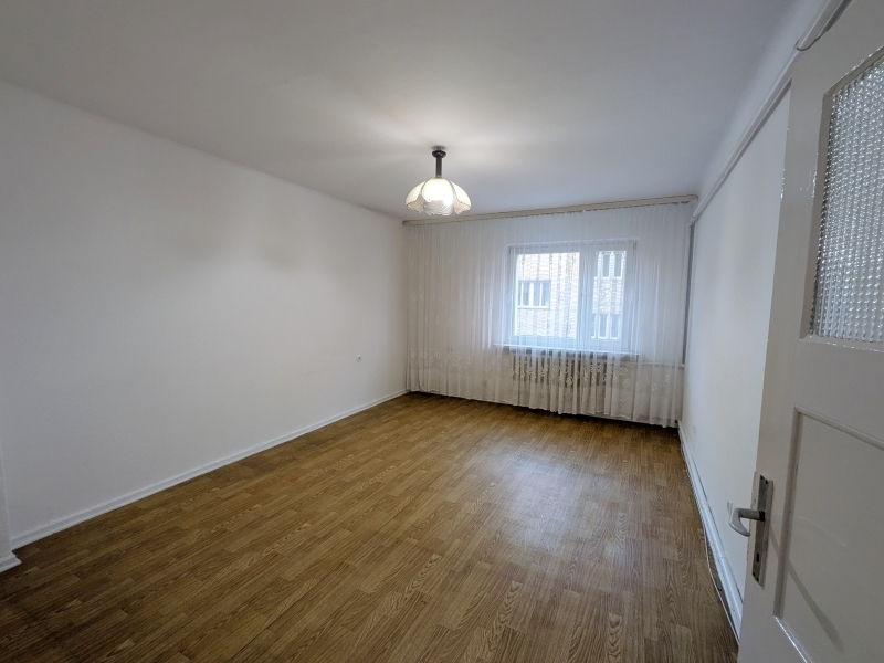 Kamienica, mieszkanie centrum 78.87m2 niski czynsz