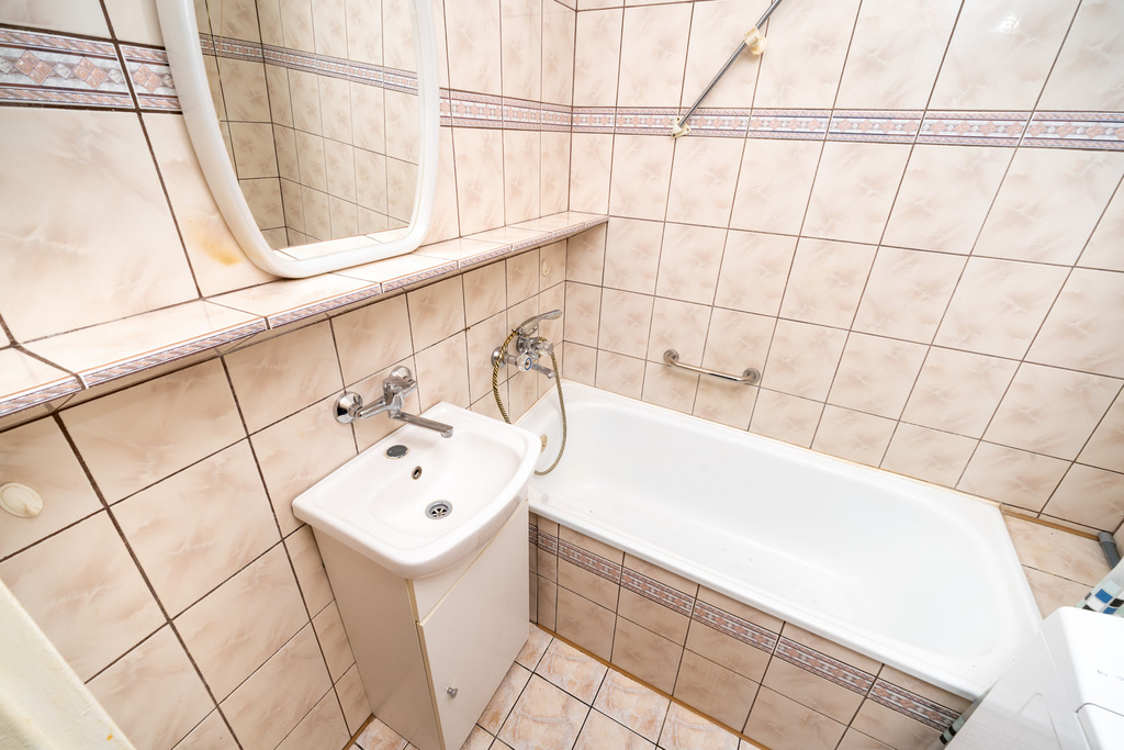 Oglądaj mecze GKS z balkonu! 3 pokoje, 48m2 na POW