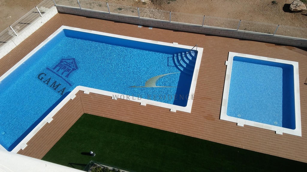 Apartament z garażem w I linii - La Mata