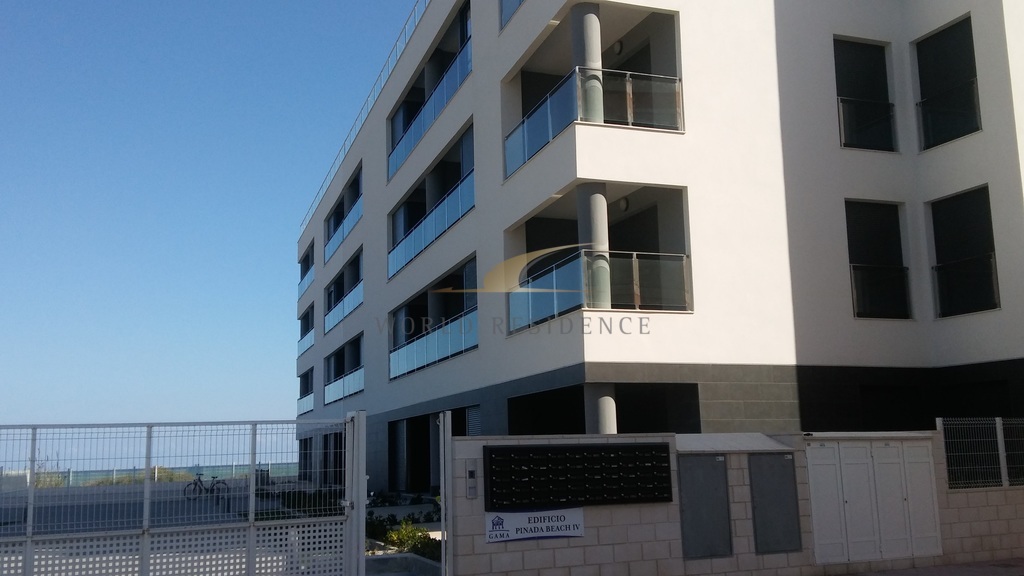 Apartament z garażem w I linii - La Mata