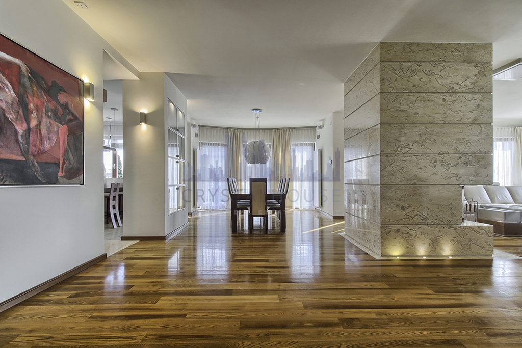 Przestronny nowoczesny dom 6 sypialni Wawer Zerzeń