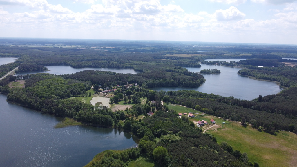 Działka bud.1501m2,obr.Piława,przy J.Łąkie,las.