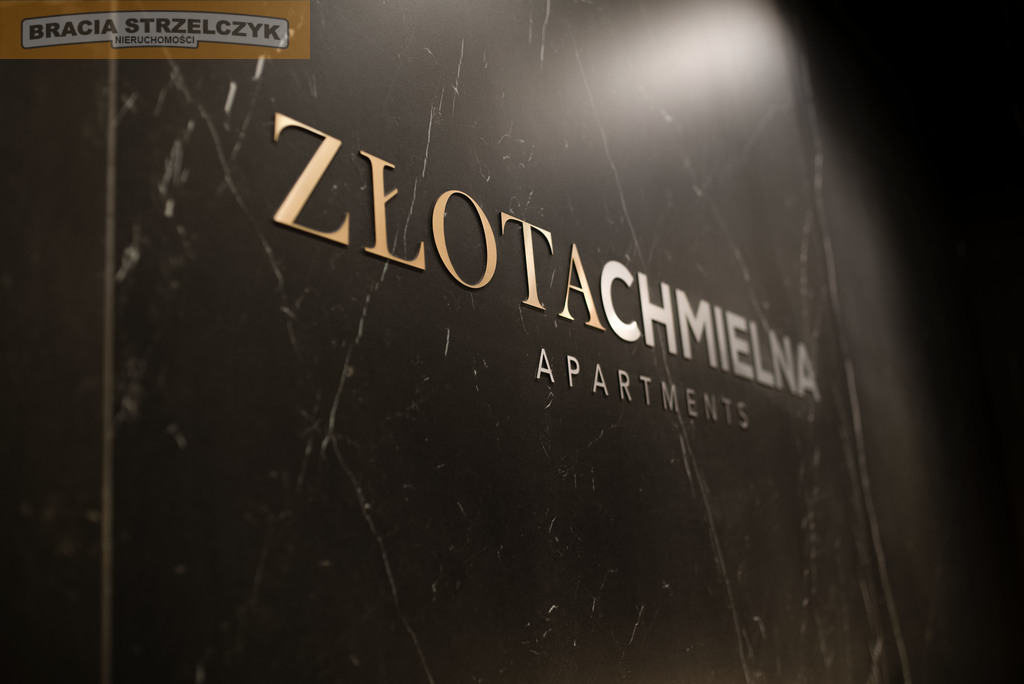 Złota . Apartament z widokiem. Taras. Garaż