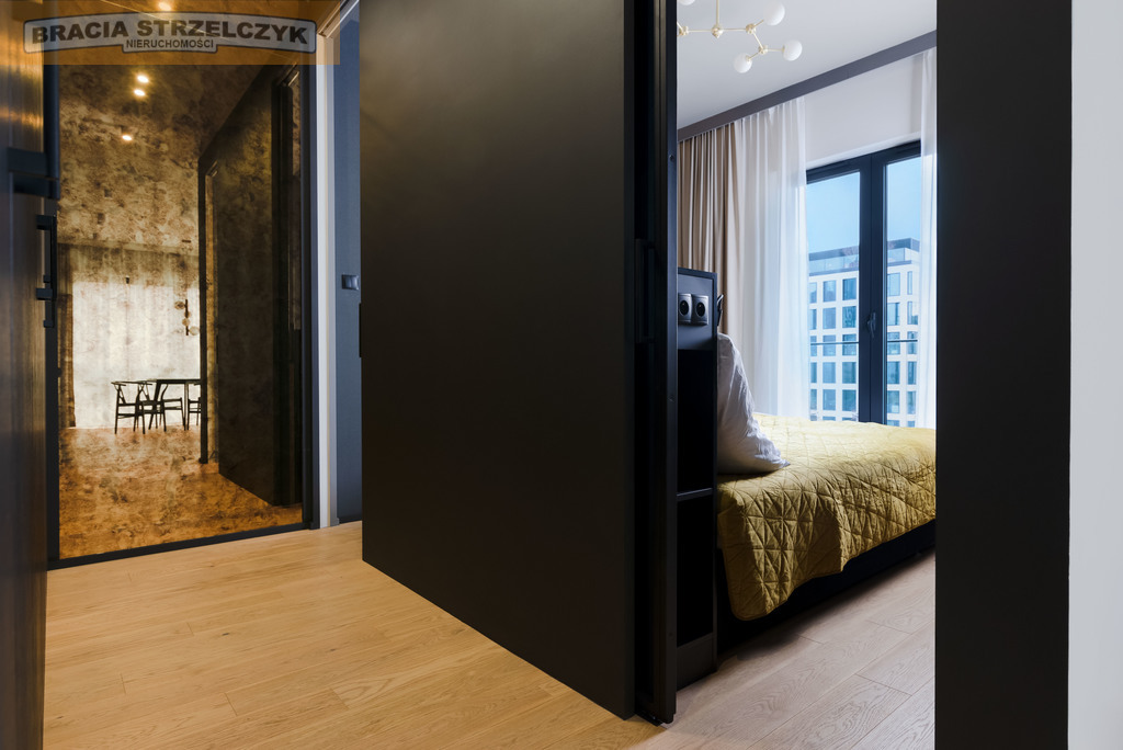 Złota . Apartament z widokiem. Taras. Garaż