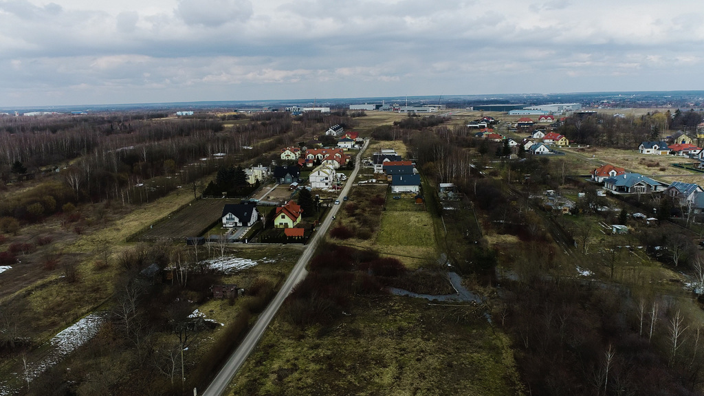 Działka 25,94ar pod niską zabudowę