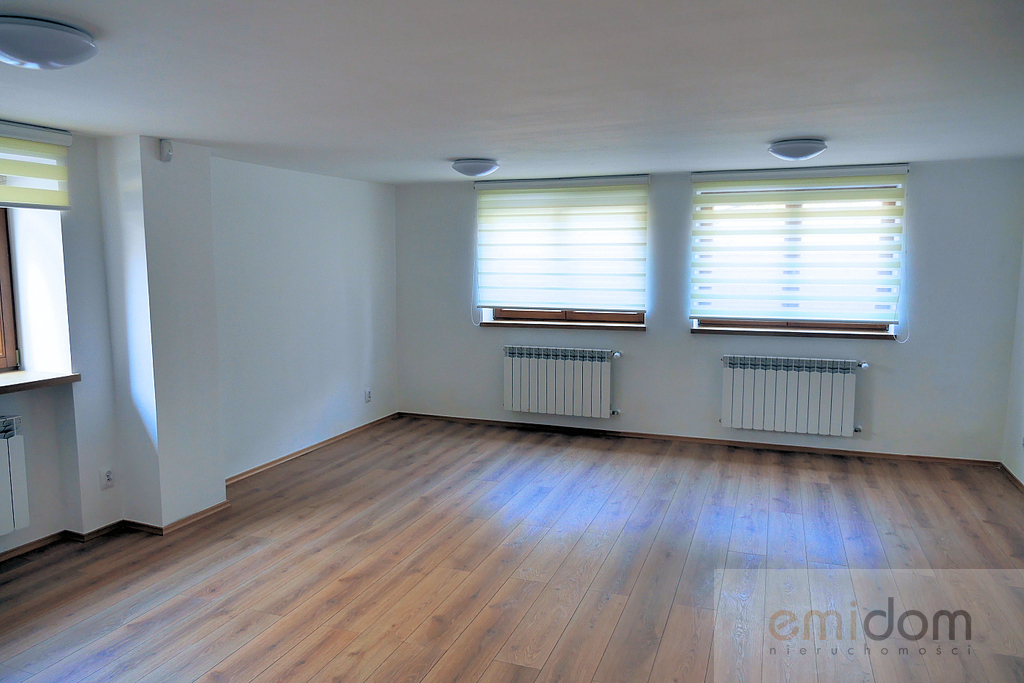 Sadyba | Bliźniak | 203 m² | 2 miejsca postojowe