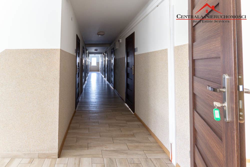 Lokale - 2 pokoje z własną łazienką, Mokre, 30m2.