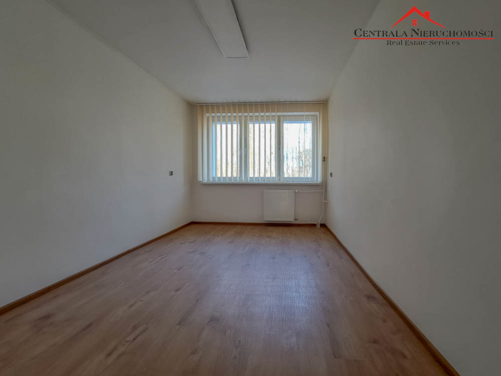 Lokale - 2 pokoje z własną łazienką, Mokre, 30m2.