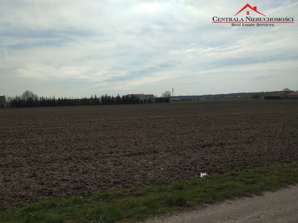 Trzynaście działek w Papowie Torunskim