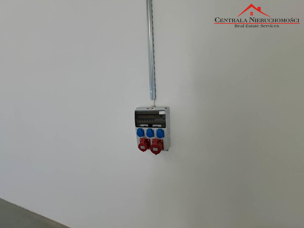 Hala,skład, ok.350m2 wynajem, Mokre