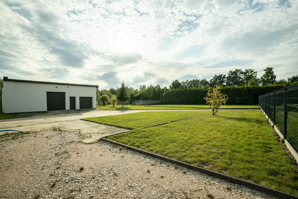 Atrakcyjna budowlana działka w Głownie