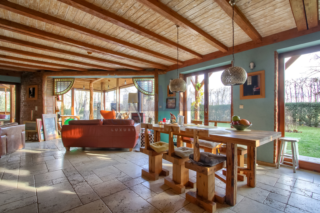 Stylowy dom ze Stajnią w Okrzeszynie