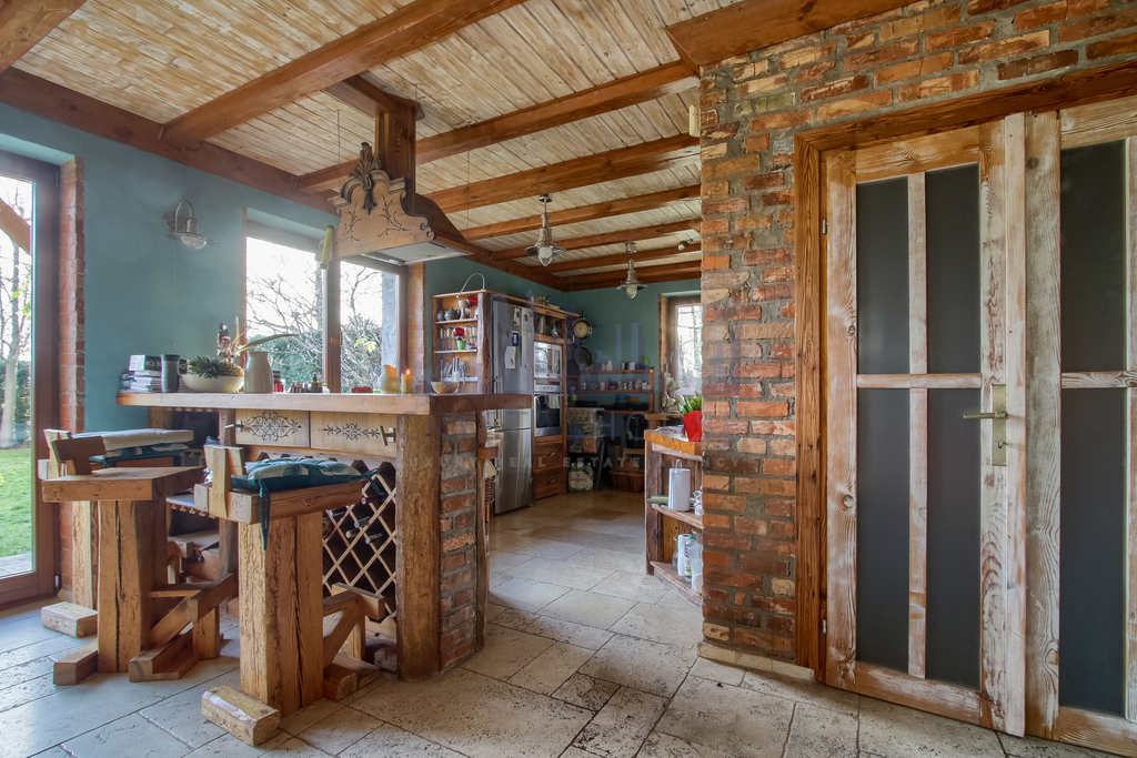 Stylowy dom ze Stajnią w Okrzeszynie