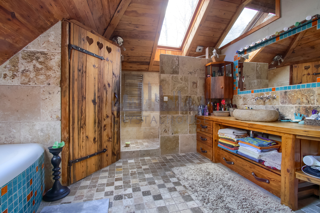 Stylowy dom ze Stajnią w Okrzeszynie