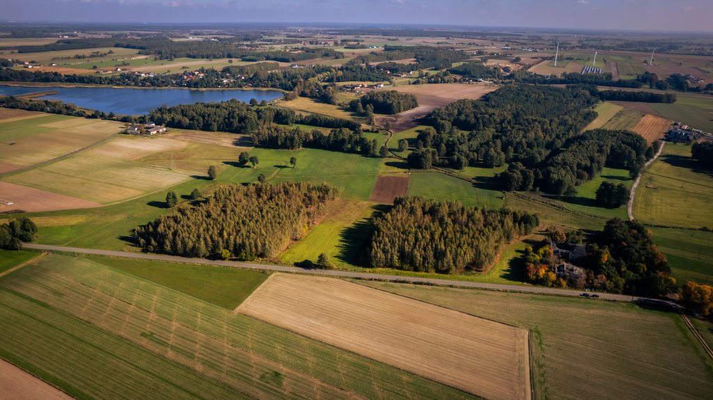 Folwark nad rzeką Miazgą