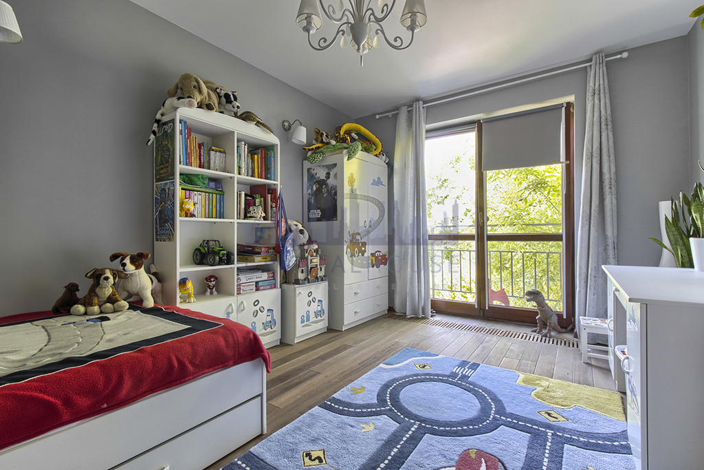 Włochy - elegancki dom 402 m2