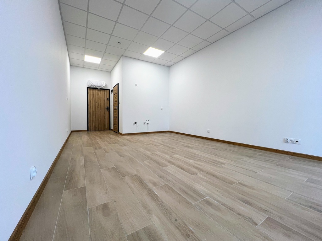 Nowoczesny lokal 32 m2  pod usługi medyczne