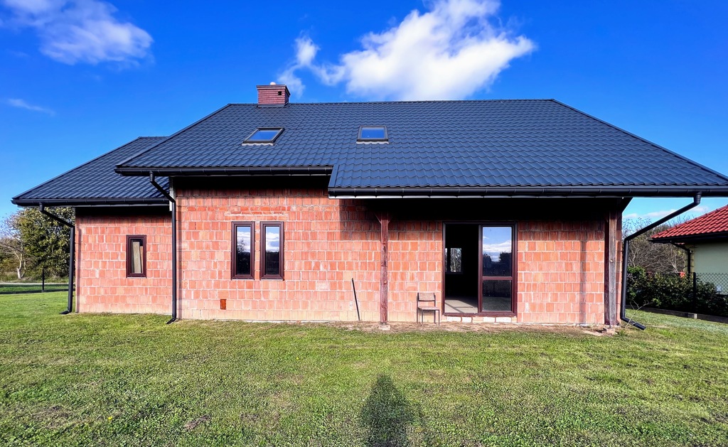 Dom piętrowy do własnej aranżacji Zarzecze