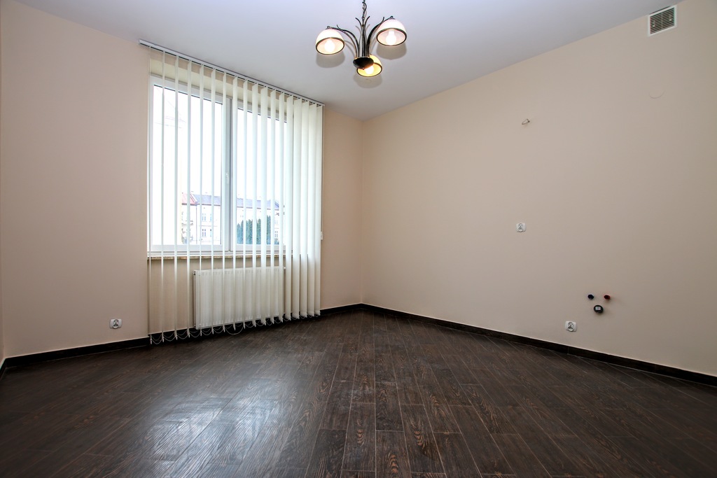 w samym centrum, idealne pod usługi biurowe