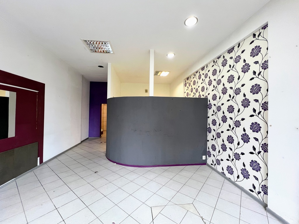 Lokal z dostępem do wody 58 m2 Pobitno