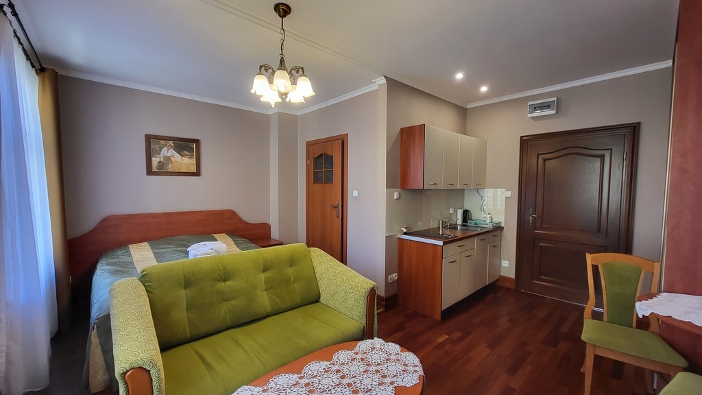 Duży apartament/mieszkanie 50 m od morza  w Rewalu