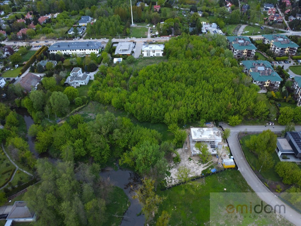Działka przy rzece Jeziorka | Konstancin