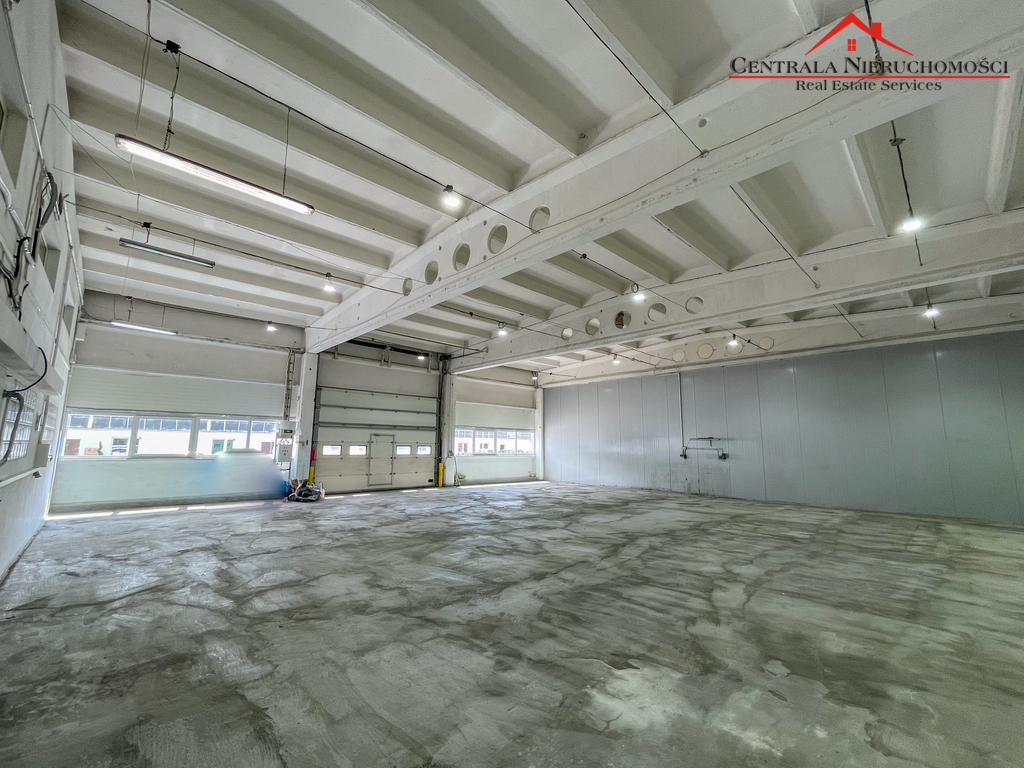 Hala 336 m2/ Biuro/ Podgórz Toruń
