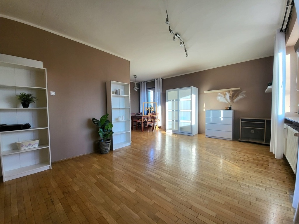 PRZESTRONNE, 2-POKOJOWE MIESZKANIE Z BALKONEM